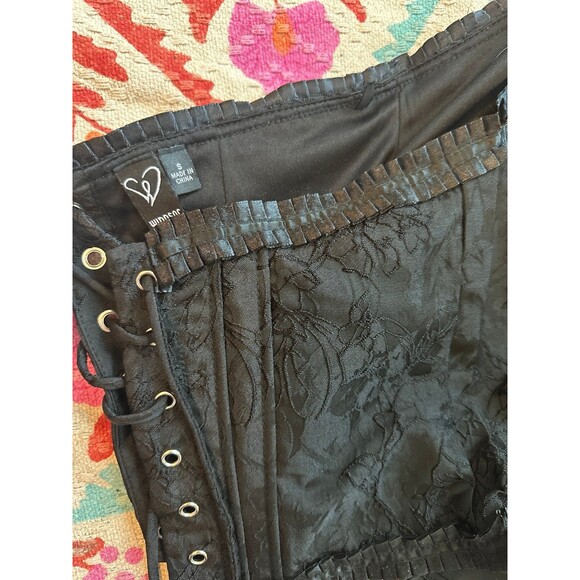 Windsor black lace corset - Picture 5 of 5